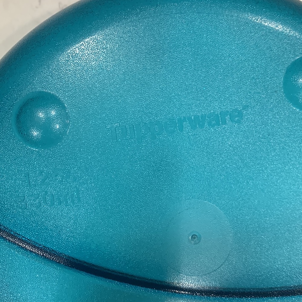 Tupperware lunch container - Picture 5 of 6